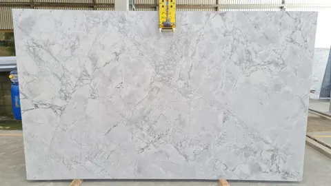 Super White Dolomite Slab in Sun Valley, Los Angeles