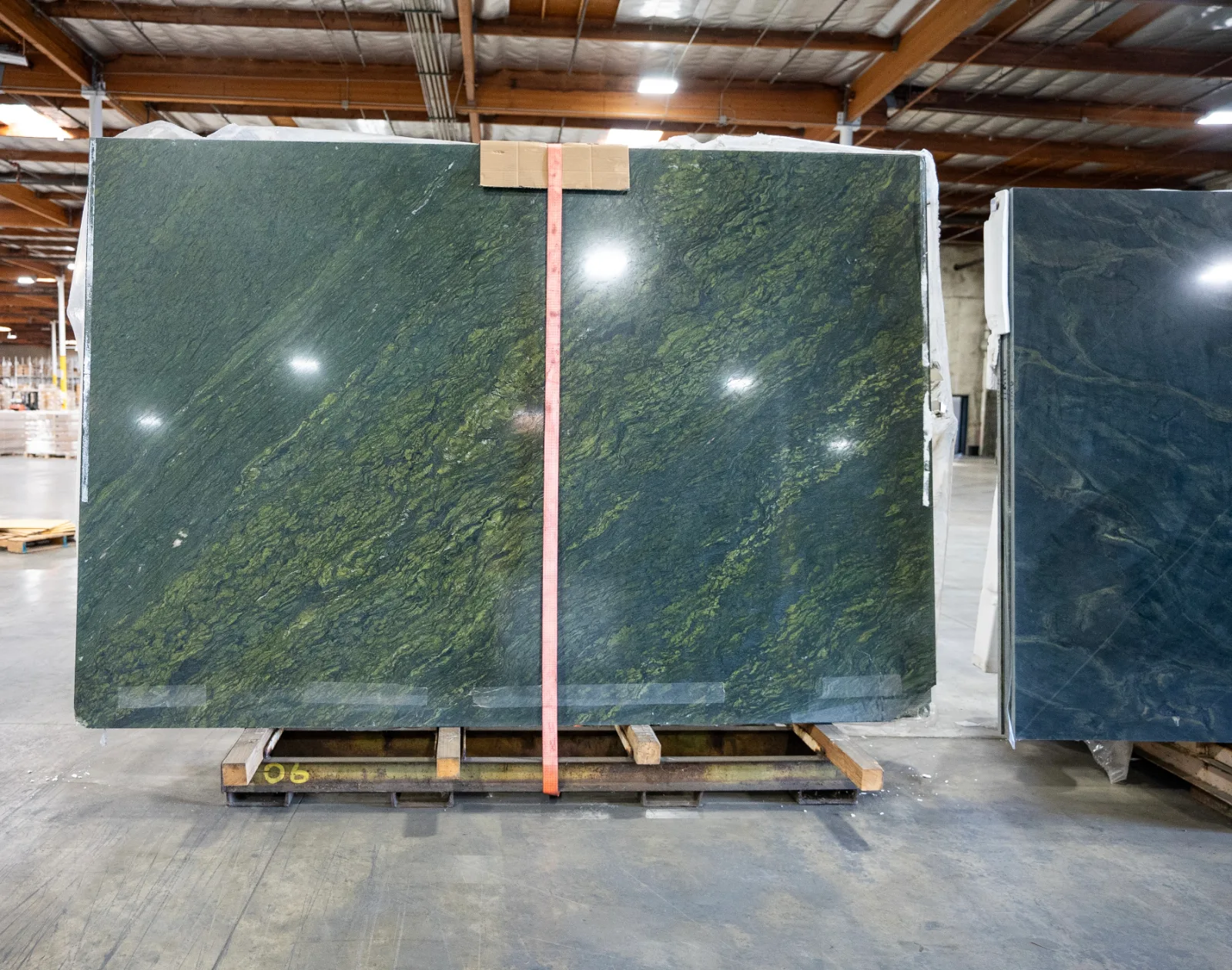 Verde Fusion Granite Slab in Long Beach