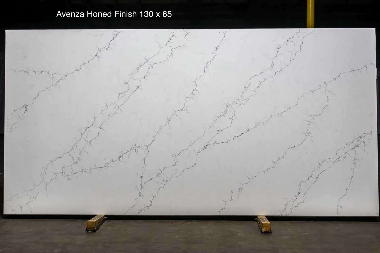 Calacatta Avenza Quartz Slab in Northridge, Los Angeles