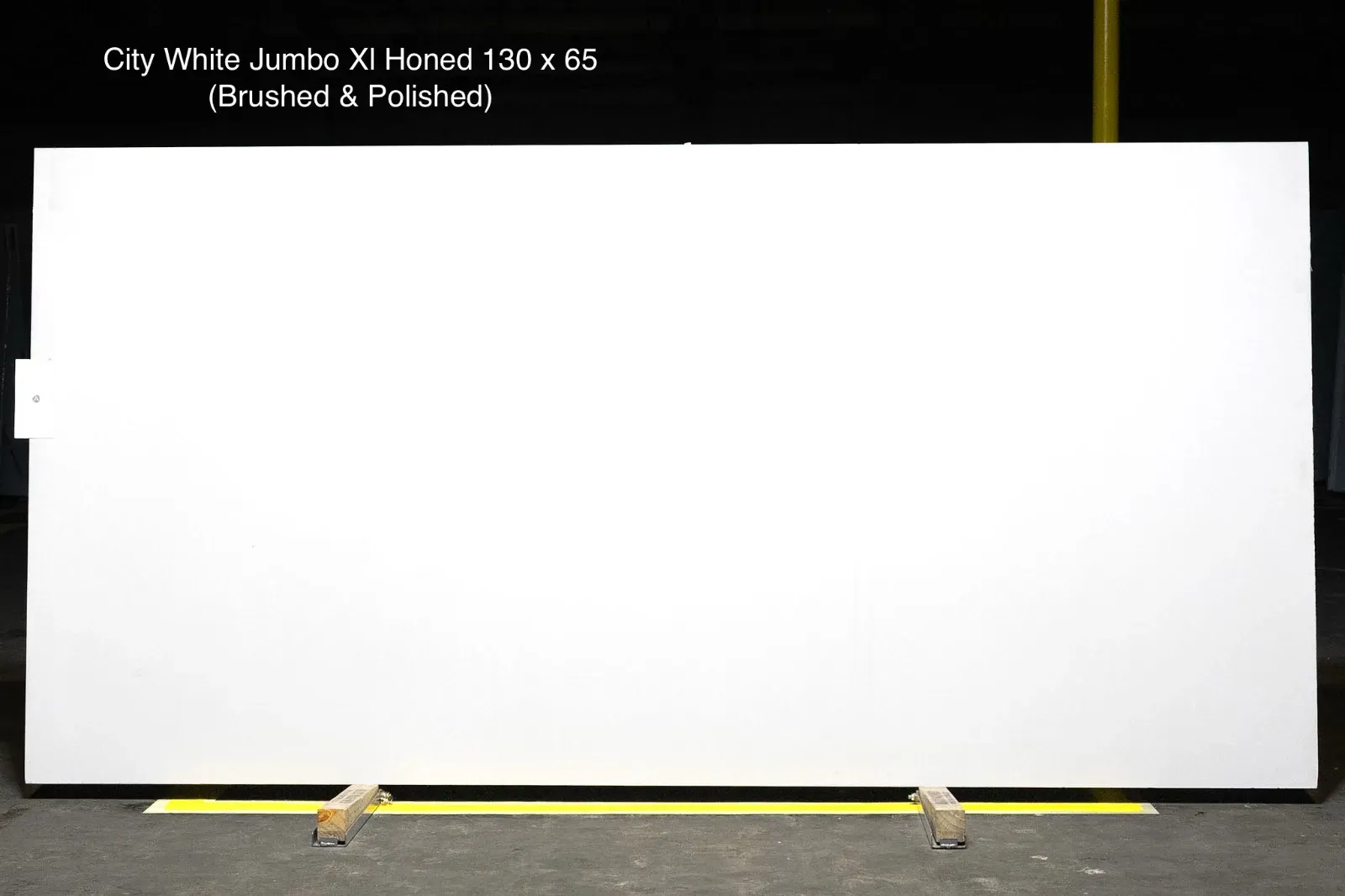 Super White Jumbo Quartz Slab in Northridge, Los Angeles