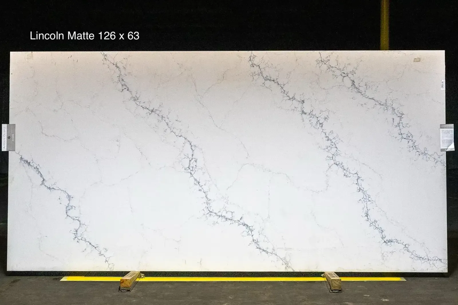 Calacatta Lincoln Quartz Slab in Northridge, Los Angeles
