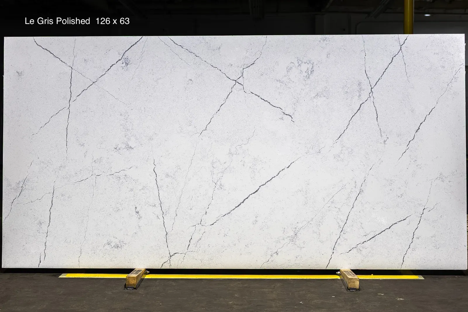 Calacatta Grey Vein Quartz Slab in Northridge, Los Angeles