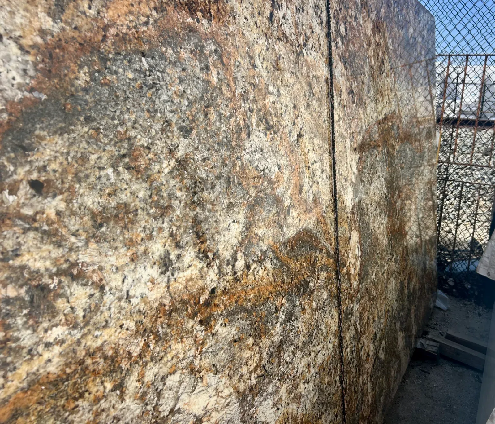 Carnaval Granite Slab in North Hollywood, Los Angeles